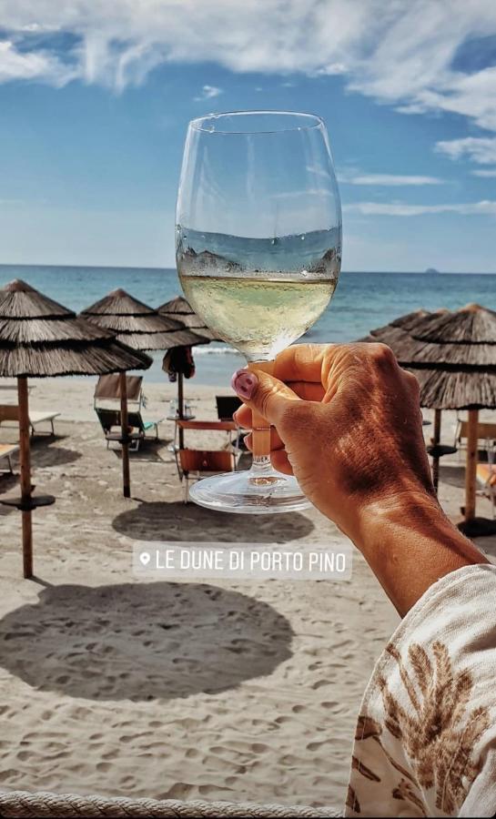 Case Vacanze Il Sogno 2 Porto Pino Luaran gambar
