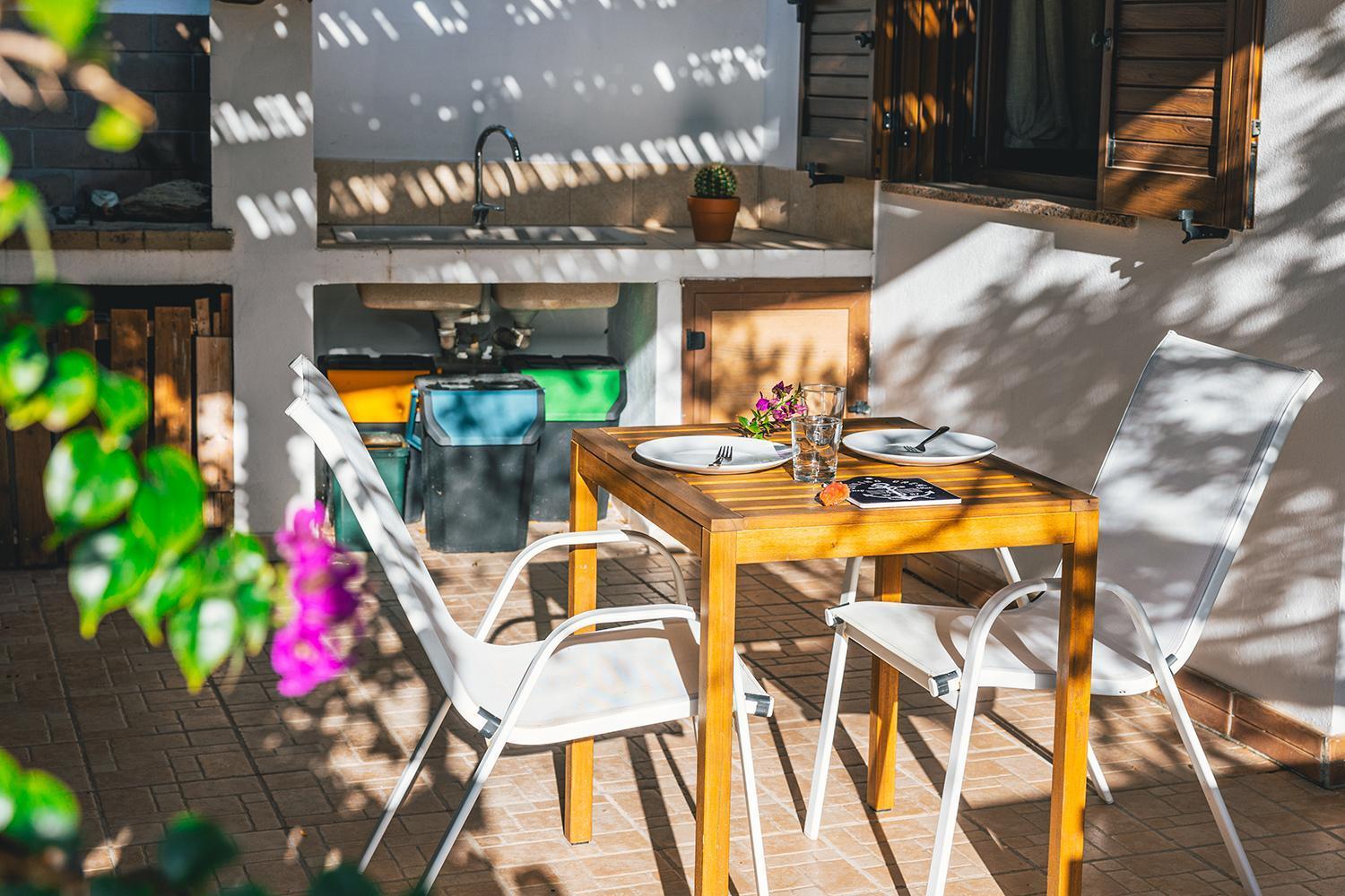 Case Vacanze Il Sogno 2 Porto Pino Luaran gambar