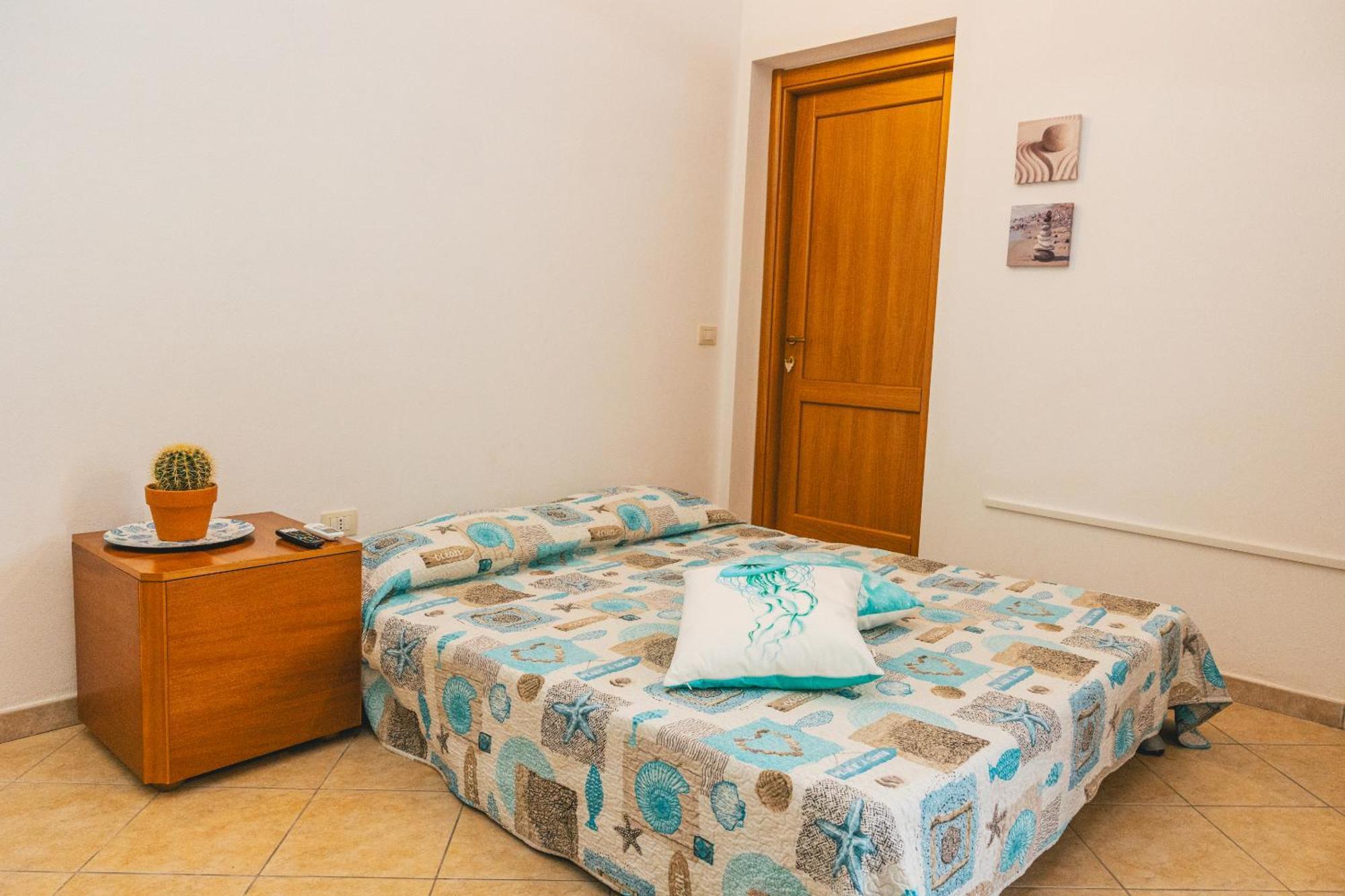 Case Vacanze Il Sogno 2 Porto Pino Bilik gambar